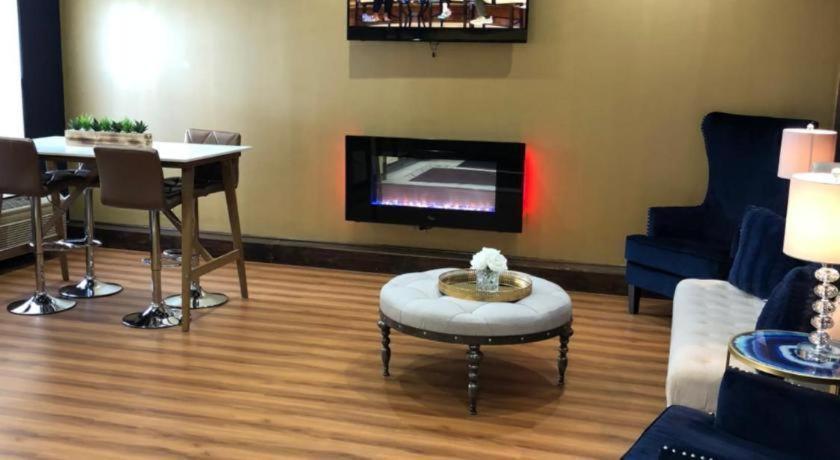 Halsted Inn And Suites Harvey - Chicago Southland Eksteriør bilde